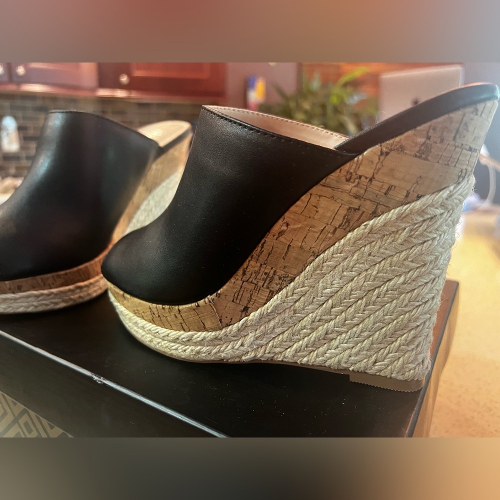 New Charles David Black Cork Jute Wedge Heels Sandals Mules 7